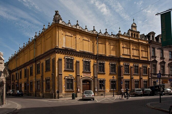 Lady with an Ermine: Czartoryski Museum - Entrance with CityPass - The Art Collections Beyond the Lady with an Ermine