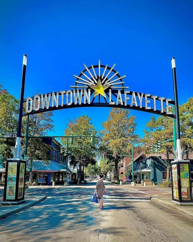 Lafayette: Cajun History & Folklore Walking Tour - Explore Lafayettes Cajun Heritage and Folklore in Just 2 Hours