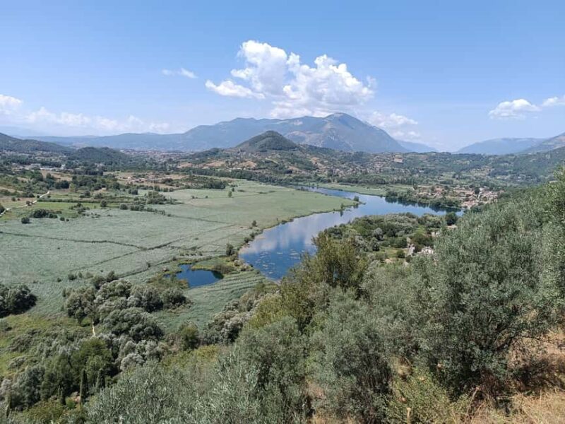 Lago di Posta Fibreno Nature Reserve: Canadian canoe day trips - Physical Requirements and Accessibility