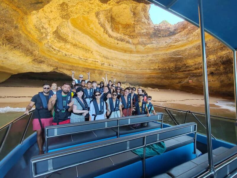 Lagos: Benagil Caves Catamaran Tour (2.5 hours) for the whole family - Final Sightseeing and Return to Lagos Marina