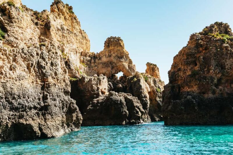 Lagos: Boat Cruise to Sea Caves, Beaches & Ponta da Piedade - The Boat and Crew Experience