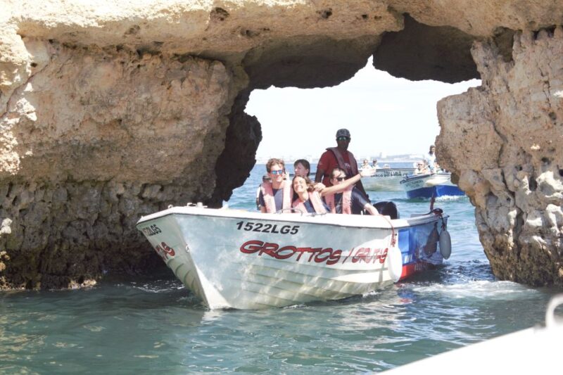 Lagos: Boat tour Ponta da Piedade with local guides - Comparing Similar Experiences in Lagos