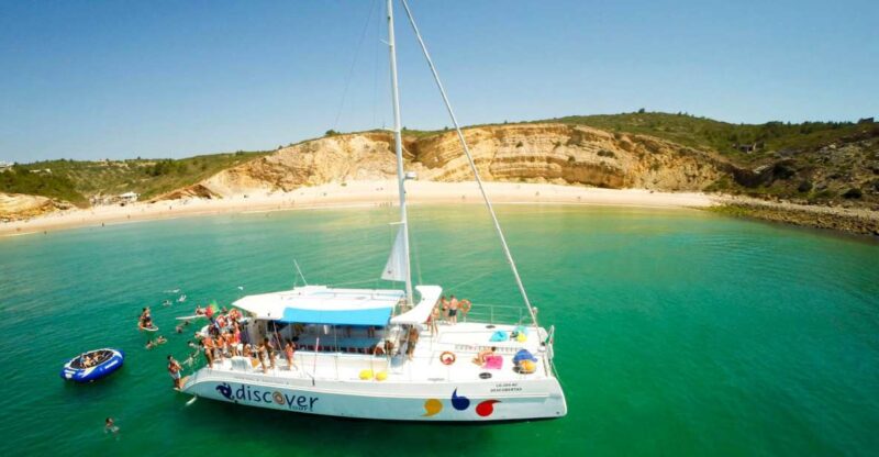 Lagos Catamaran Cruise to Ponta da Piedade & Praia da Luz - Key Points