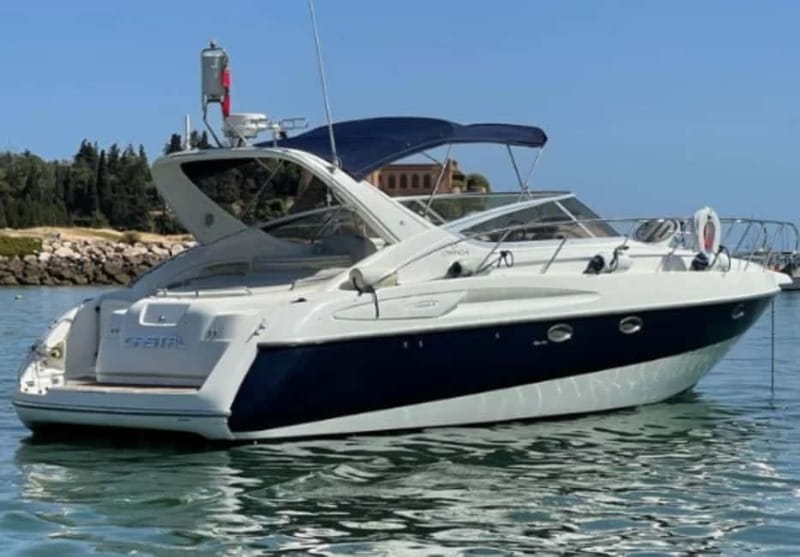 Lagos: Luxury Private Yacht Charter with Drinks and Snacks - Lagos: Luxury Private Yacht Charter with Drinks and Snacks