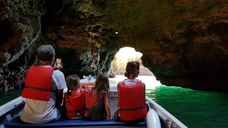 Lagos: Ponta da Piedade Grotto 1-Hour Tour with Local Guide - Ideal Group Size and Customization Options