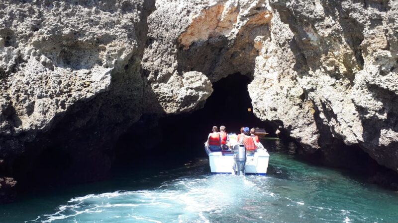 Lagos: Ponta da Piedade Grotto 1-Hour Tour with Local Guide - Meeting the Expectations of Different Travelers