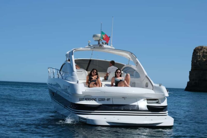 Lagos: Private Yacht Cruise along Algarve Coastline - Scenic Algarve Coastline: Views and Photo Opportunities