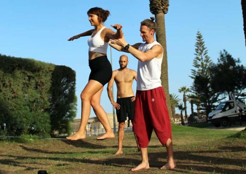 Lagos: Slacklining Made Easy | Yoga & Slacklining - Key Points
