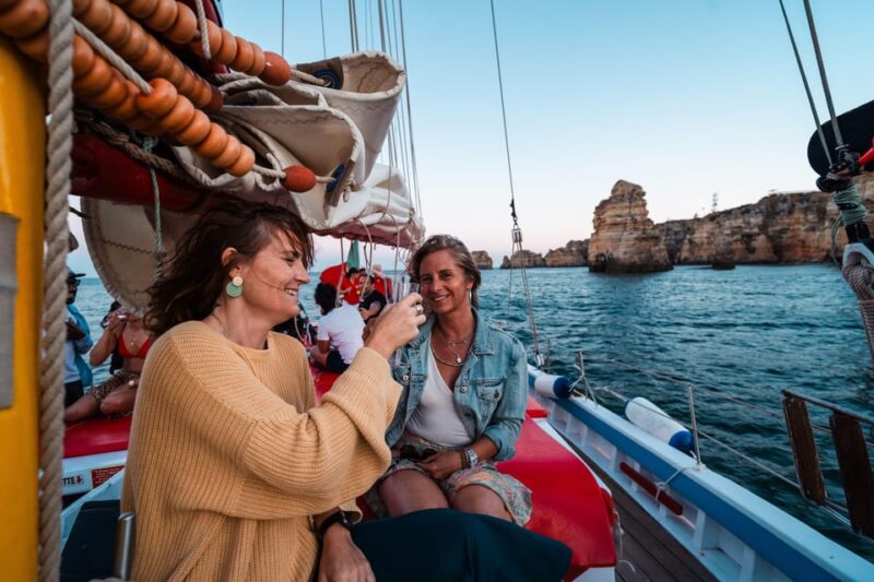 Lagos: Sunset Sail aboard a Traditional Boat with Prosecco - The Traditional Portuguese Sailing Boat and Its Atmosphere
