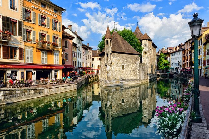 Lake Annecy Private Day Trip from Geneva - Key Points