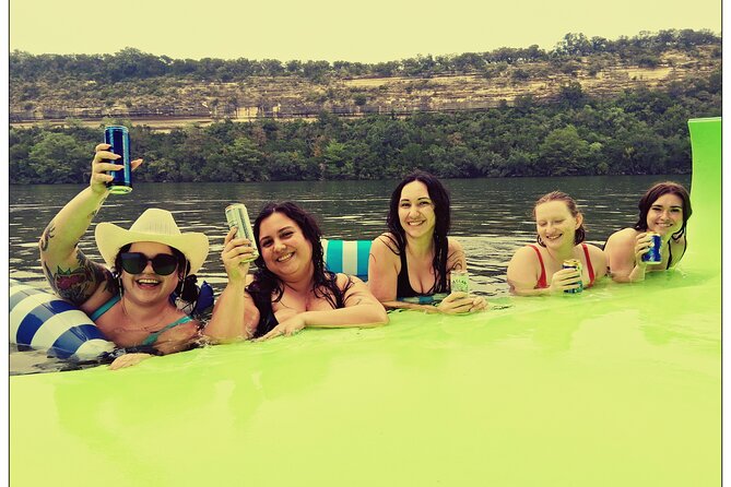 Lake Austin Party Cove Experience - Lake Austin Party Cove Experience: A Private Day on the Water