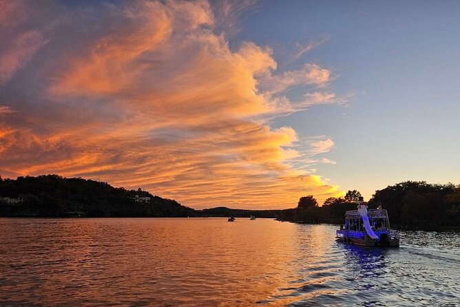 Lake Austin Sunset Boat Cruise  1 - Hour Scenic Tour BYOB - Key Points