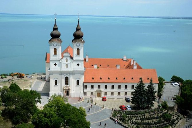 Lake Balaton and Herend: Private Day Tour from Budapest - Explore the Beauty and Craftsmanship of Lake Balaton and Herend