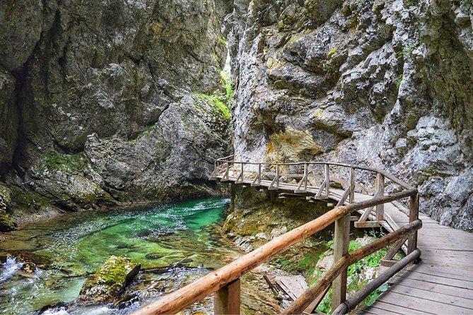 Lake Bled Tour from Ljubljana - Visiting Bled Castle: Medieval Charm and Panoramas