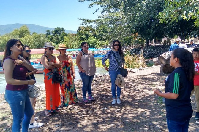 Lake Chapala Tour: Mezcala Island & Ajijic with a Local Expert - Strolling the Malecon de Chapala and Local Market