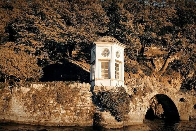 Lake Como 2 Hour Private Boat Tour - Scenic Views and Photo Opportunities from the Water