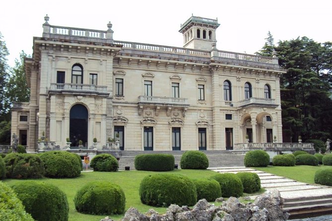 Lake Como and its villas tour - Villa Carlotta and Its Artistic Legacy