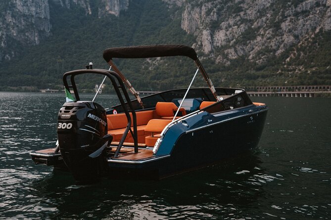Lake Como: dream private luxury boat experiences - The Luxury Boat and Its Elegant Features