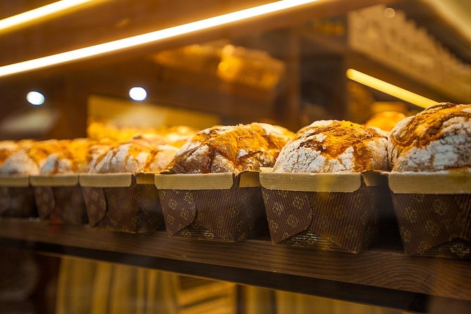 Lake Como Food Tour - Eat like a real Local - Savoring Polenta Uncia and Local Specialties at Piazza Amendola Giovanni