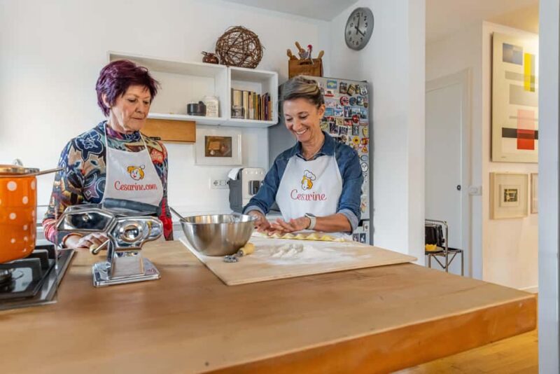 Lake Como: Ravioli Cooking Class with Wine - Logistics: Meeting Point and Group Size