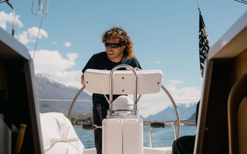 Lake Como: Sailing Boat Tour with Skipper and Aperitivo - Key Points