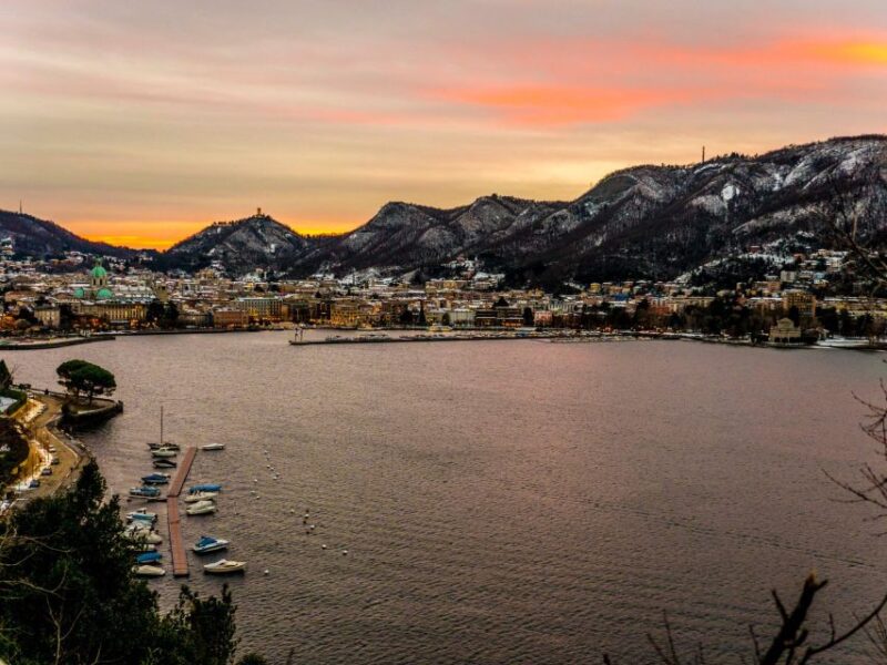 Lake Como: Self-Guided Walking Tour - Downtown Como - The Pros and Cons: What Works Well and What to Watch For