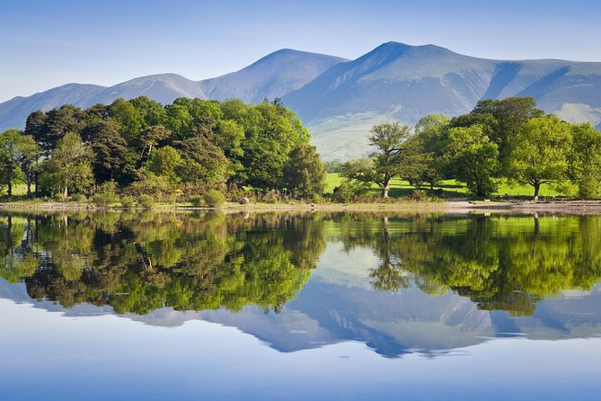Lake District - Rail Tour from London with Cream Tea and Cruise - Key Points