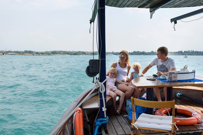 Lake Garda Cruise from Peschiera - The Guide and Commentary Style
