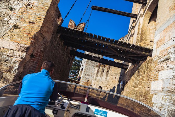 Lake Garda Mini Cruise: Sirmione Peninsula - The Route: A Panoramic View of Sirmione