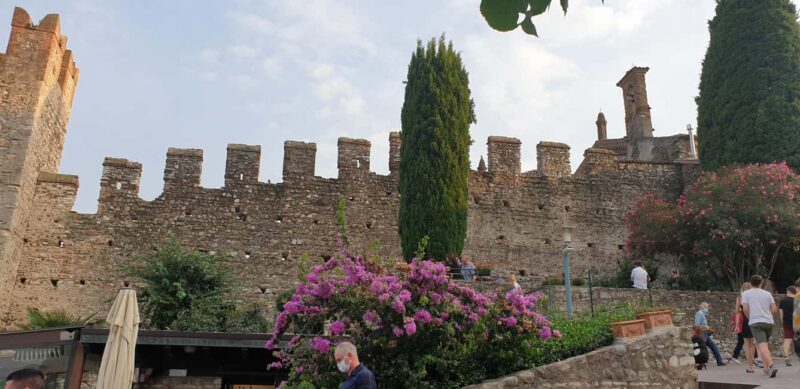 Lake Garda & Verona: Sirmione private cruise, viewpoint stop - Return Journey to Milan