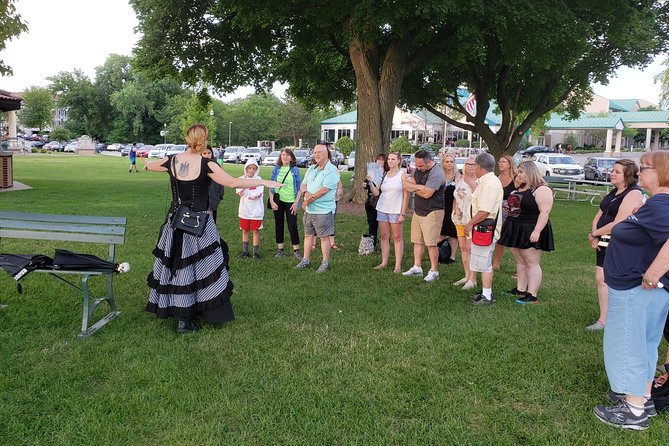 Lake Geneva Ghost Walk - Timing and Meeting Details