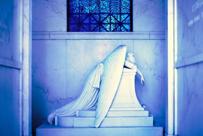 Lake Lawn Metairie Cemetery Walking Tour - The Experience of the Guided Walking Tour