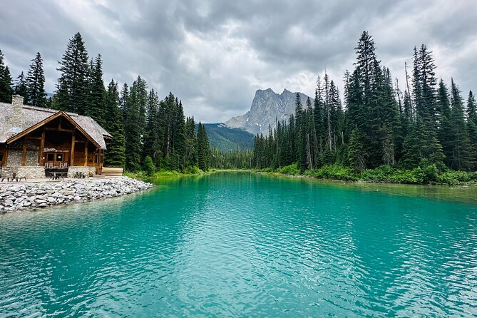Lake Louise, Moraine Lake 1-Day Trip from Banff/Calgary - Starting Points for Easy Access from Calgary and Banff
