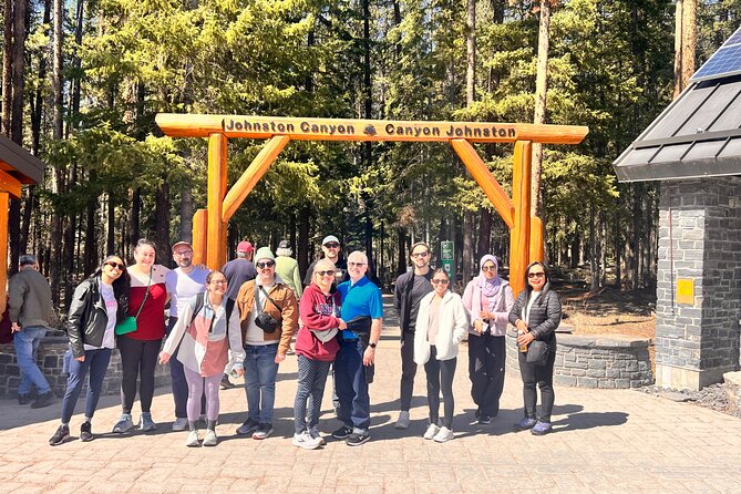 Lake Louise, Moraine Lake, Emerald Lake and Johnston Canyon Tour - Moraine Lake: The Iconic Blue Waters