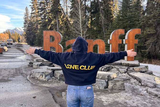 Lake Louise, Moraine Lake, Emerald Lake and Johnston Canyon Tour - Practical Details and Accessibility