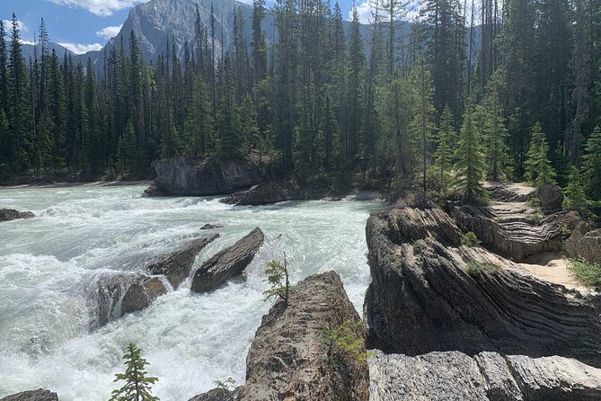 Lake Louise Moraine Lake Emerald Lake Yoho Banff National Park - Discovering Natural Bridge’s Geological Wonder
