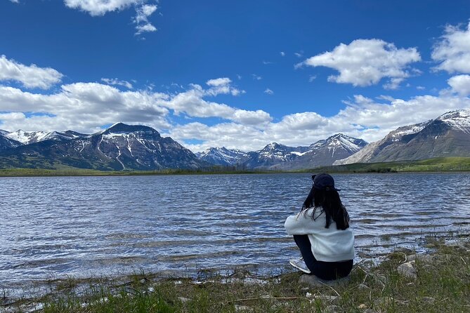 Lake Louise, Moraine Lake, Peyto Lake, Crowfoot Tour from Banff - Bow Lake’s Turquoise Waters and Rugged Mountains