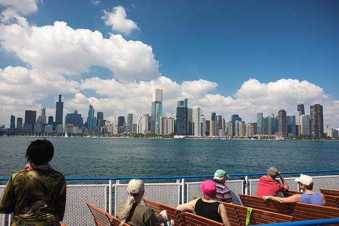 Lake Michigan Skyline Cruise in Chicago - Key Points