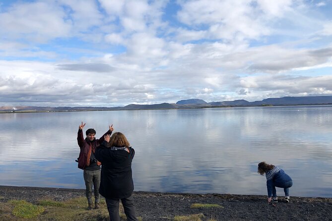 Lake Myvatn and Godafoss Waterfall Day Tour from Akureyri - Spectacular View of Godafoss Waterfall