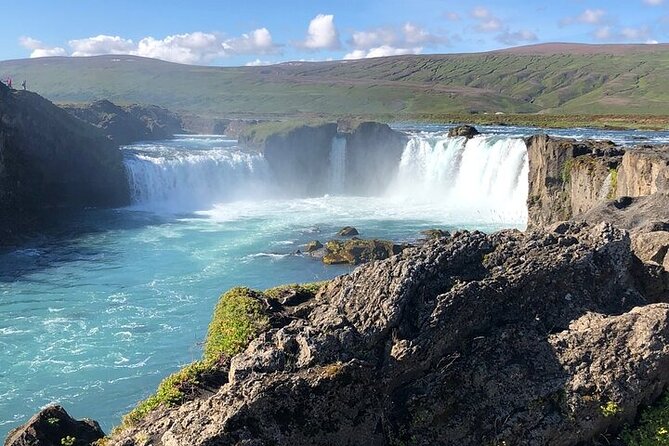 Lake Myvatn and Godafoss Waterfall for Cruise Ships from Husavik - Optional Relaxation at Myvatn Nature Baths