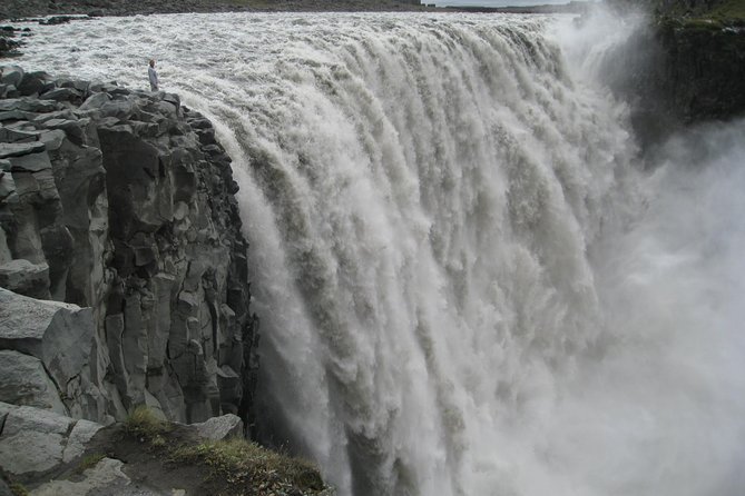 Lake Mývatn and Powerful Dettifoss Day Tour from Akureyri - Dimmuborgir Lava Formations: Surreal Volcanic Landscapes