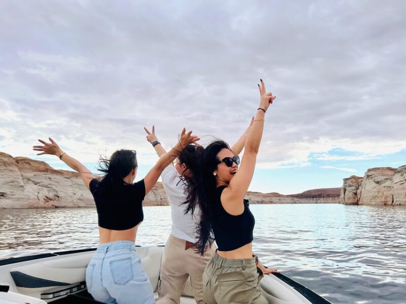 Lake Powell: Antelope Canyon 2-Hour Photo Boat Tour - What’s Included and What to Prepare For