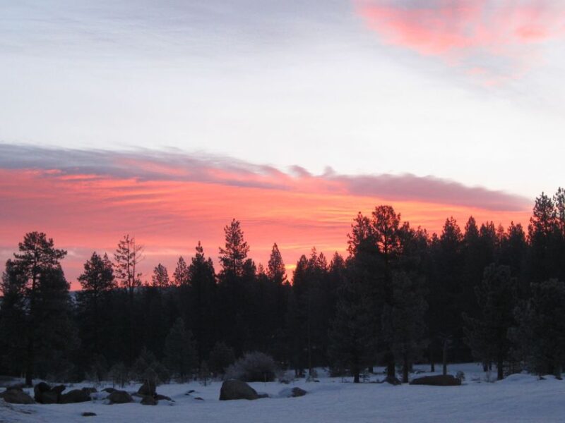 Lake Tahoe: Sunset Snowshoe Trek with Hot Drinks and Snacks - Exploring Lake Tahoe’s Winter Landscape at Sunset