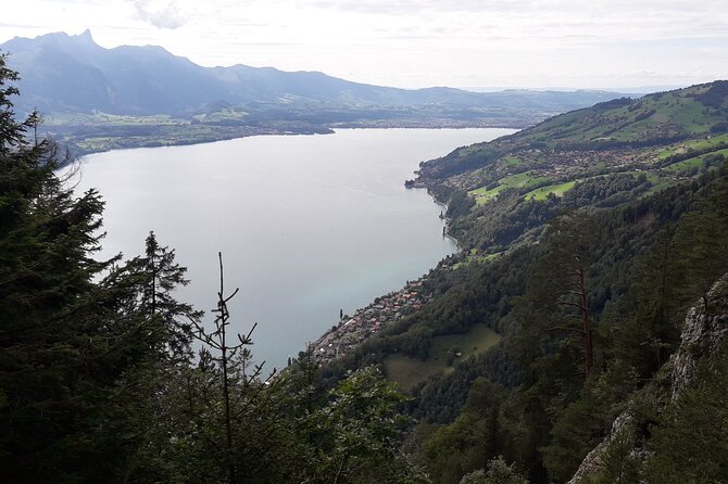 Lake View CLOY Hangbridge Sigriswil City Thun Castle Spiez Privat - Optional Climb and Old Town Exploration in Thun