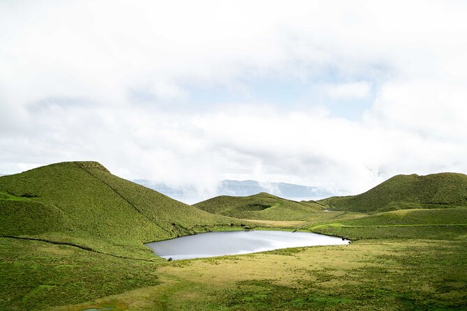 Lakes and Volcanoes Private Tour (Full Day) - Exploring Pico’s Volcano and Lakes with a Private Guide