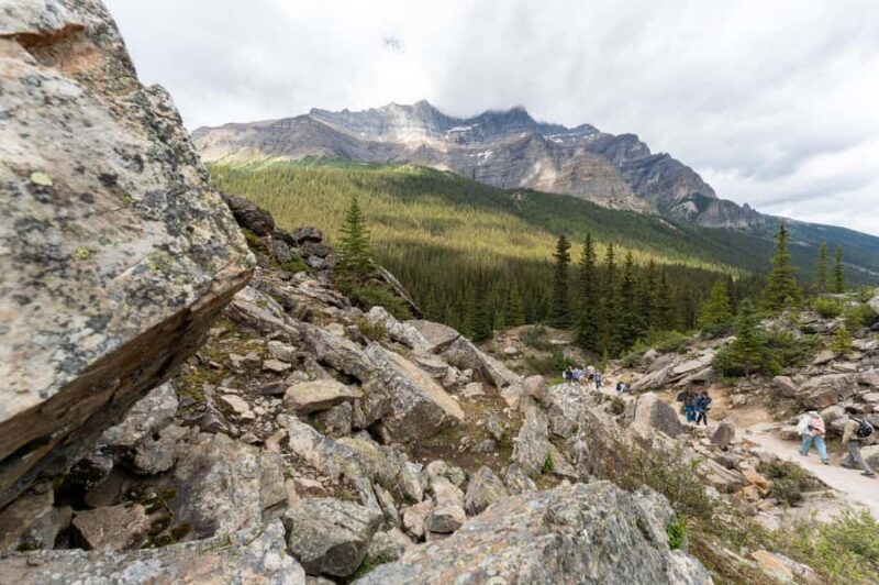 Lakes Moraine, Louise, Emerald, Johnston Canyon & Yoho Tour - Walking Along Johnston Canyon’s Catwalks and Waterfalls