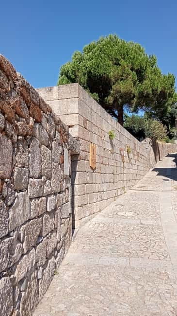 LAMEGO: Gastronomy and History of the City on Foot 3H - Final Highlights and Return to Meeting Point