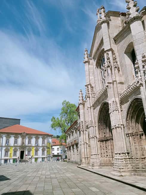 LAMEGO: Walking tour of the city center 2H - Exploring the Lamego Cathedral’s Architectural Charm