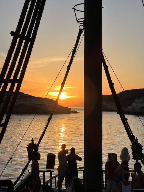 Lampedusa: Sunset Dolphin Sighting on a Pirate Ship - Key Points