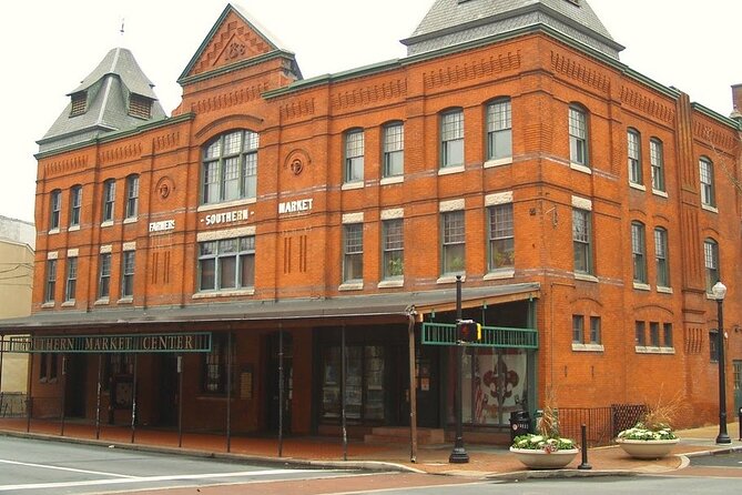 Lancaster History and Breakfast Walking Tour - Breakfast Details and Local Flavors